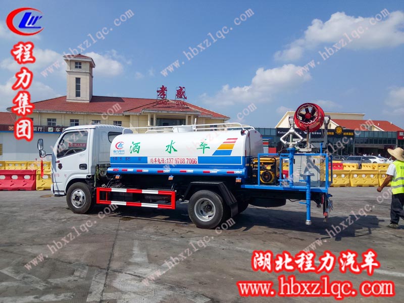 我們不做廣告，好口碑就是最好的廣告——湖北程力集團(tuán)5噸灑水車(chē)火爆暢銷(xiāo)